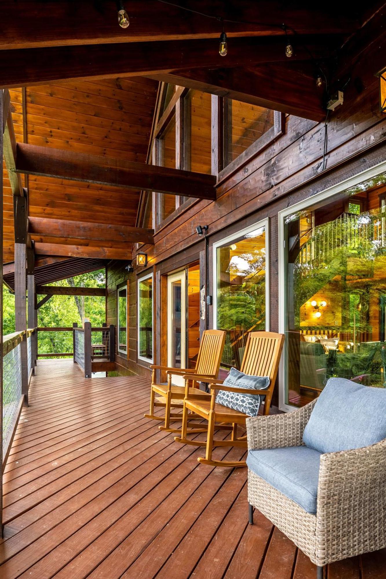 The Solstice - Amenities Galore Mountain Retreat 蓋特林堡 外观 照片