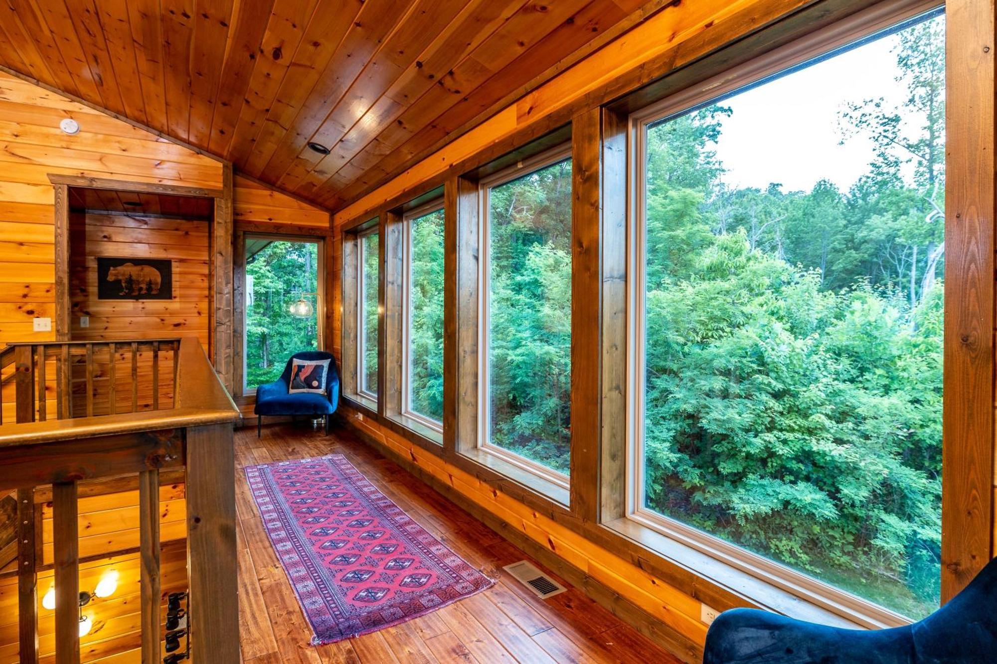 The Solstice - Amenities Galore Mountain Retreat 蓋特林堡 外观 照片