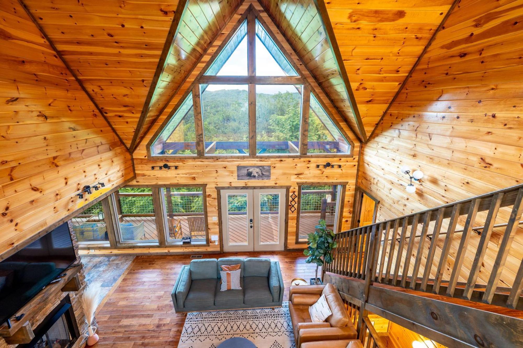The Solstice - Amenities Galore Mountain Retreat 蓋特林堡 外观 照片
