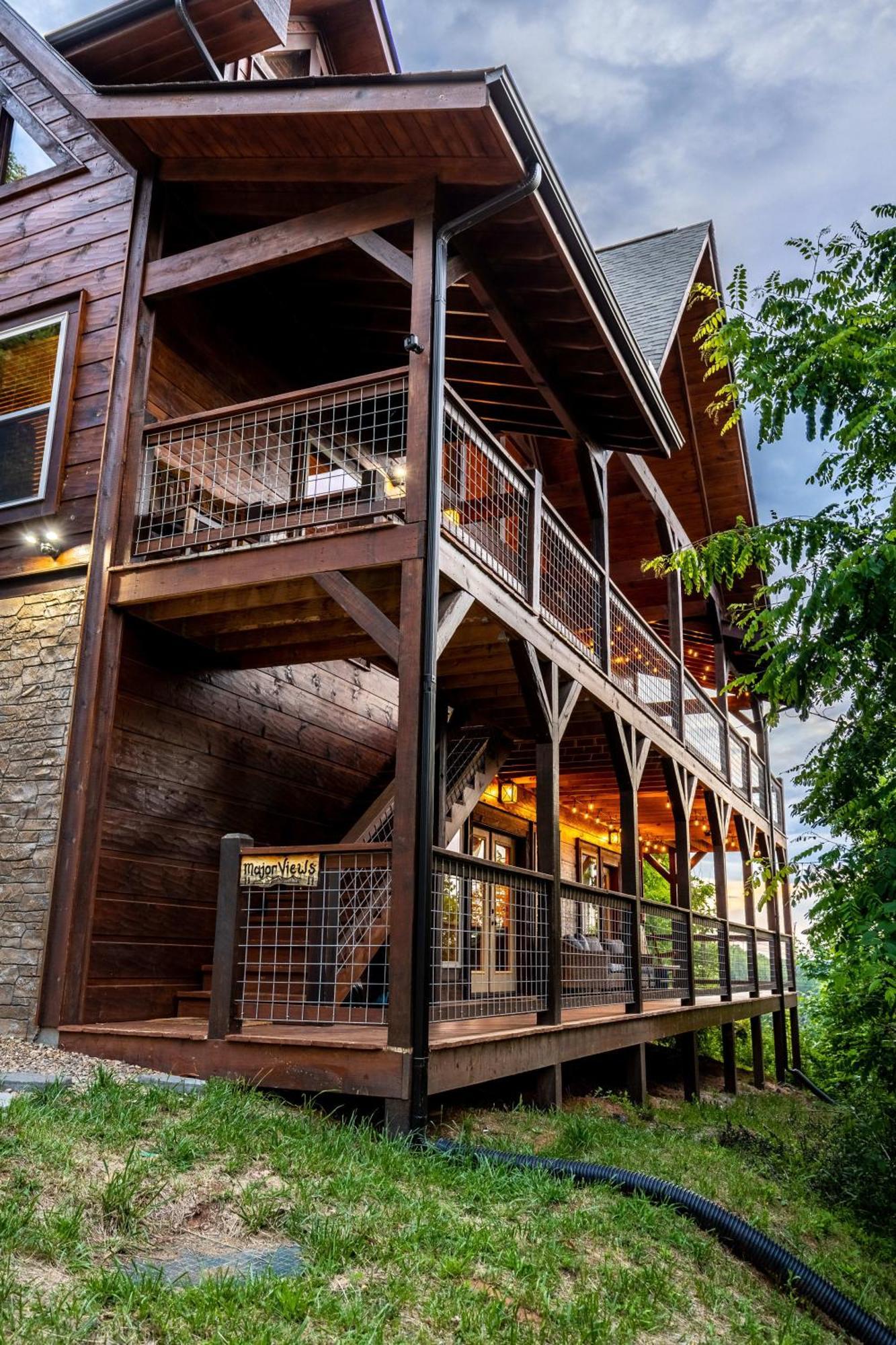 The Solstice - Amenities Galore Mountain Retreat 蓋特林堡 外观 照片