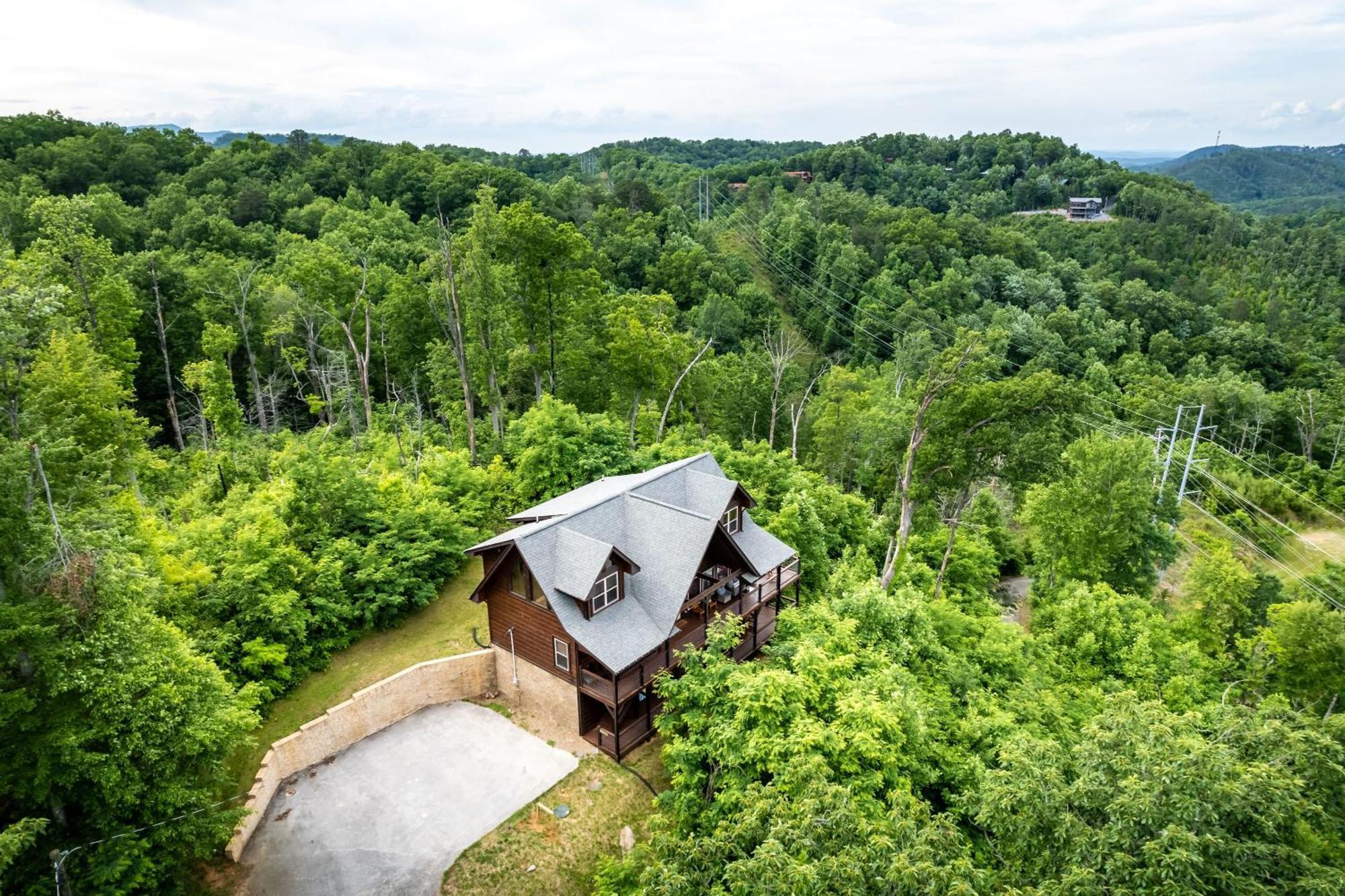 The Solstice - Amenities Galore Mountain Retreat 蓋特林堡 外观 照片