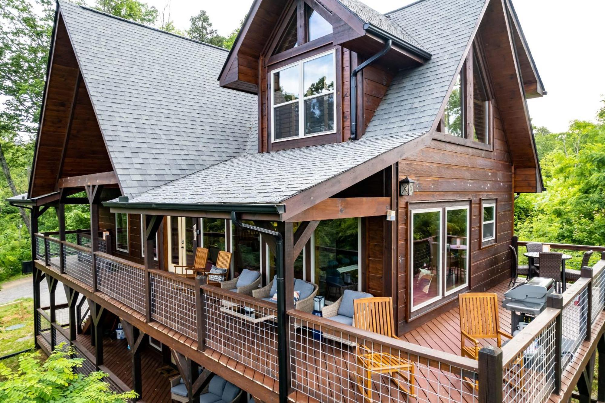 The Solstice - Amenities Galore Mountain Retreat 蓋特林堡 外观 照片