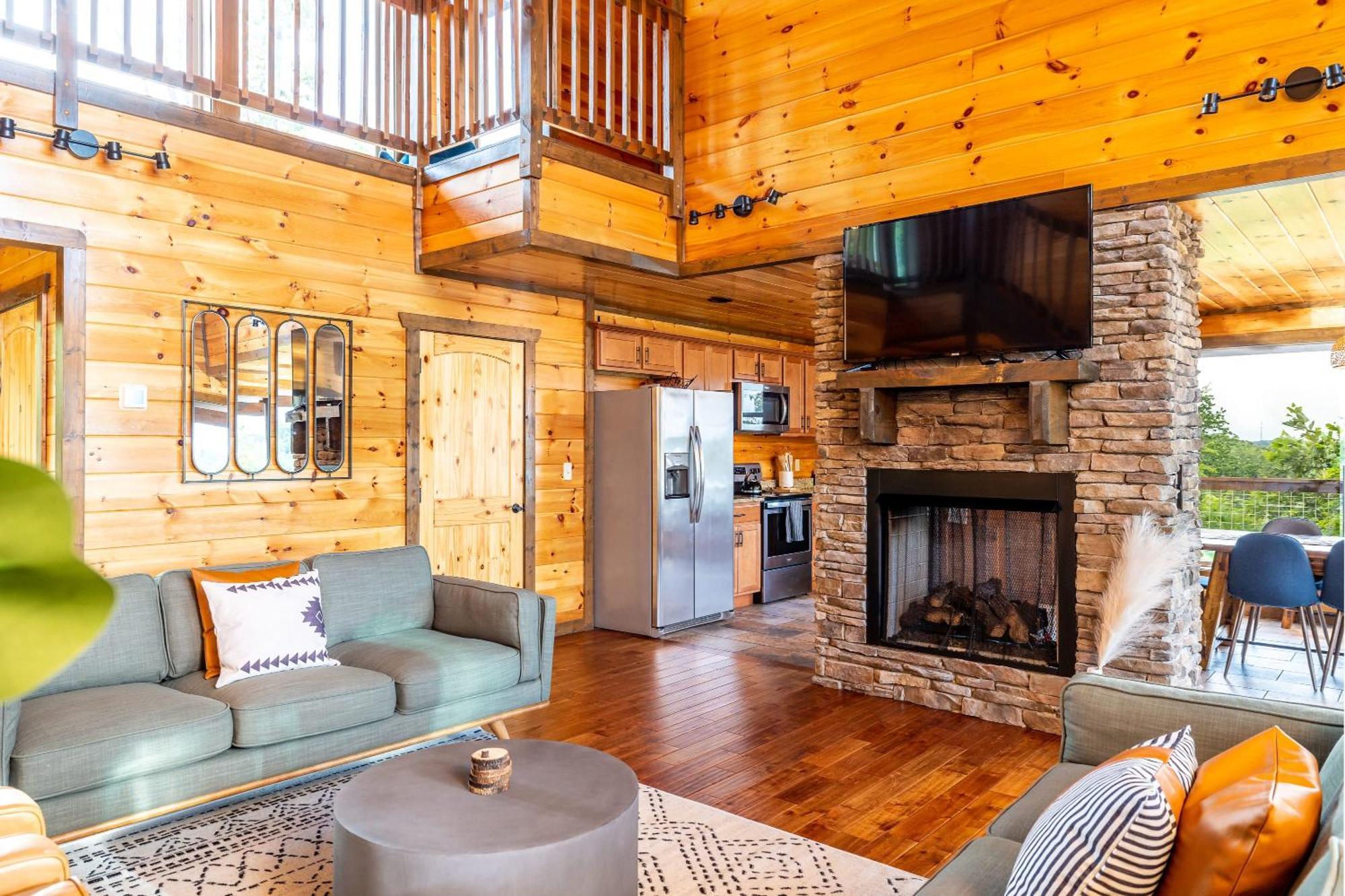 The Solstice - Amenities Galore Mountain Retreat 蓋特林堡 外观 照片