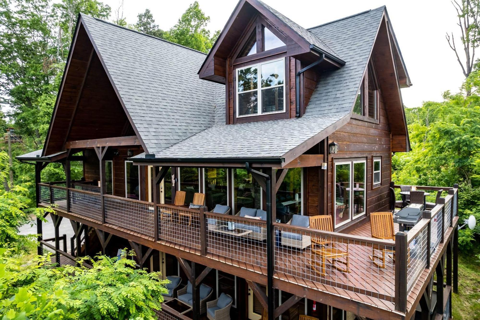 The Solstice - Amenities Galore Mountain Retreat 蓋特林堡 外观 照片